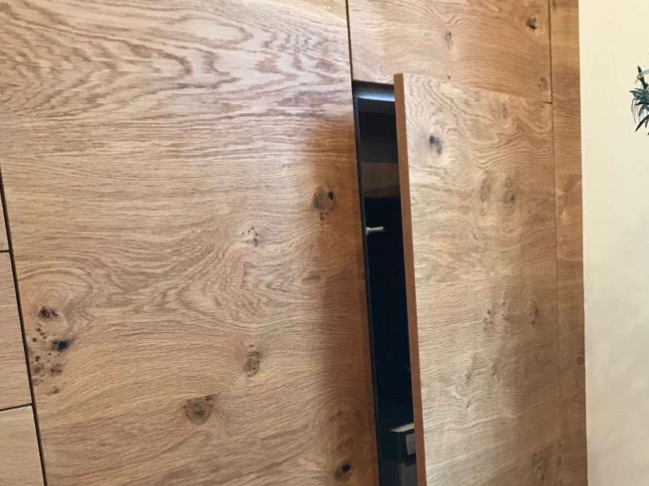 Schrank-Umbau Treppenhaus Schrank | MURER+GWERDER AG | Schreinerei – Kuechenbau