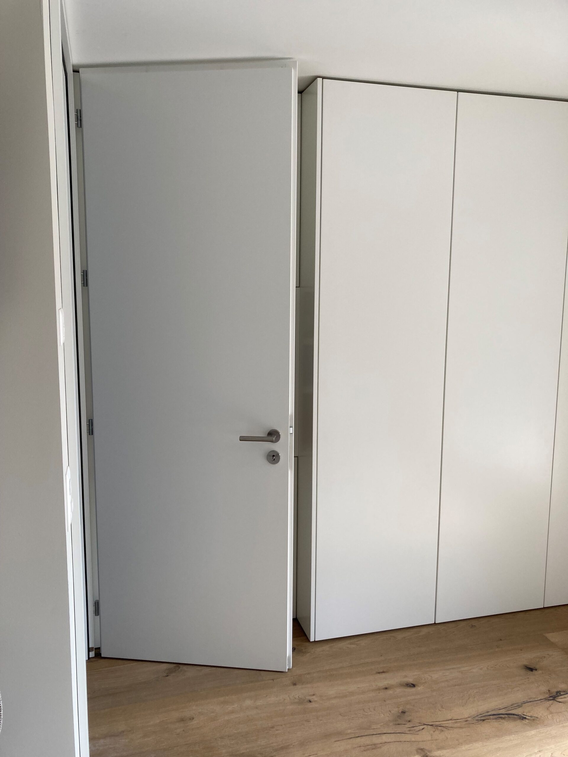 Umbau Wohnung | MURER+GWERDER AG | Schreinerei – Kuechenbau
